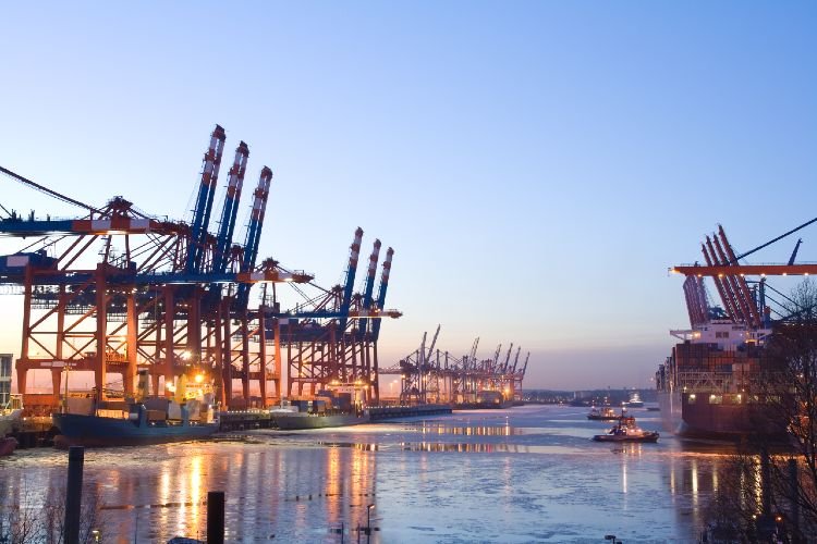 Hamburg-Cargo-Port